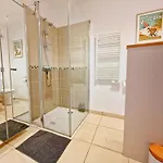 דירה Le Templier Sejour Place De L'hotel De לה רושל